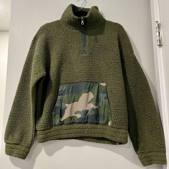 Aerie Offline Teddy Sherpa Green Half Zip size Small - Picture 1 of 4